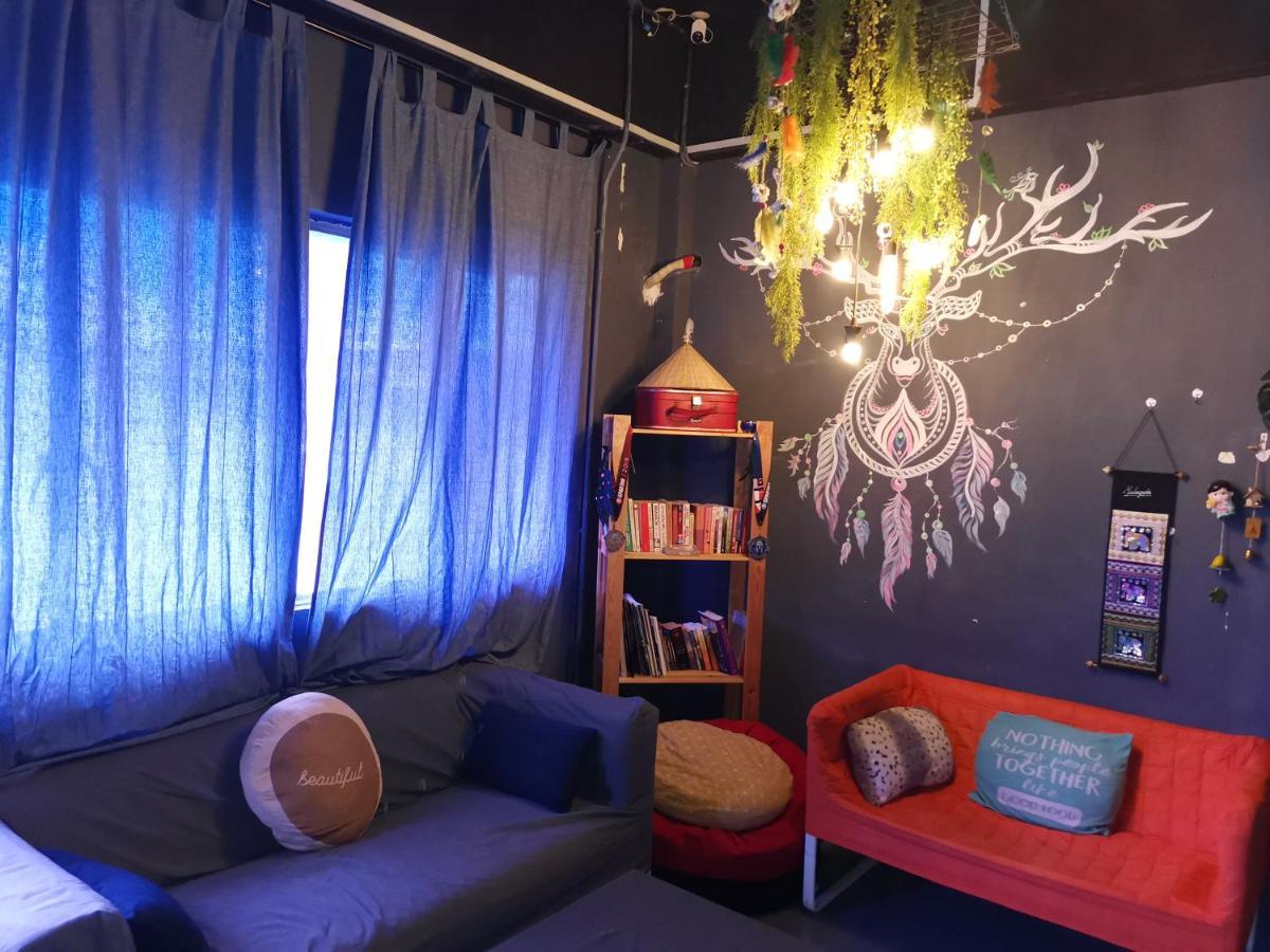 Nowhere Hostel Куала-Лумпур Экстерьер фото