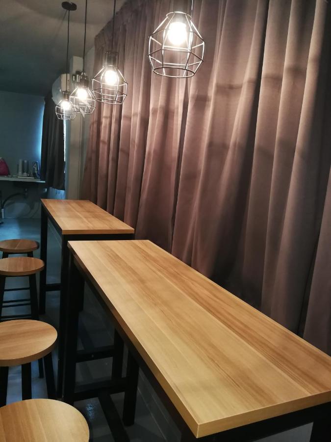 Nowhere Hostel Куала-Лумпур Экстерьер фото